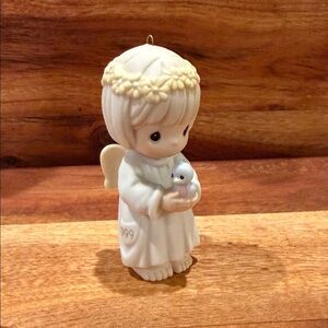 Precious Moments Ornament - May Your Wishes For Peace Take Wing 587818